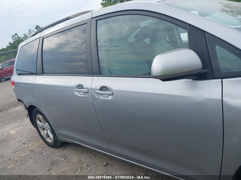 2012 Toyota Sienna Le V6 8 Passenger VIN: 5TDKK3DC2CS277100 Lot: 39819365