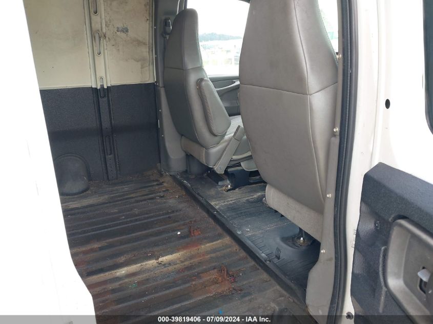 2007 Chevrolet Express Work Van VIN: 1GCGG25V171137012 Lot: 39819406