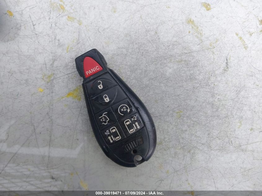 2008 Chrysler Town & Country Touring VIN: 2A8HR54P88R774682 Lot: 39819471