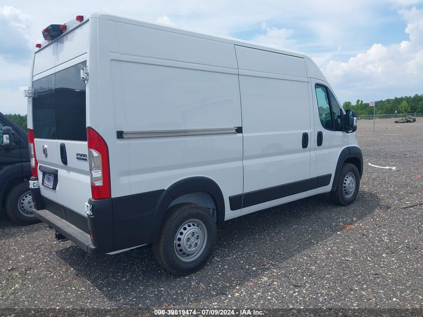 2024 Ram Promaster 2500 Tradesman High Roof 136 Wb W/Pass Seat VIN: 3C6LRVCGXRE146250 Lot: 39819474