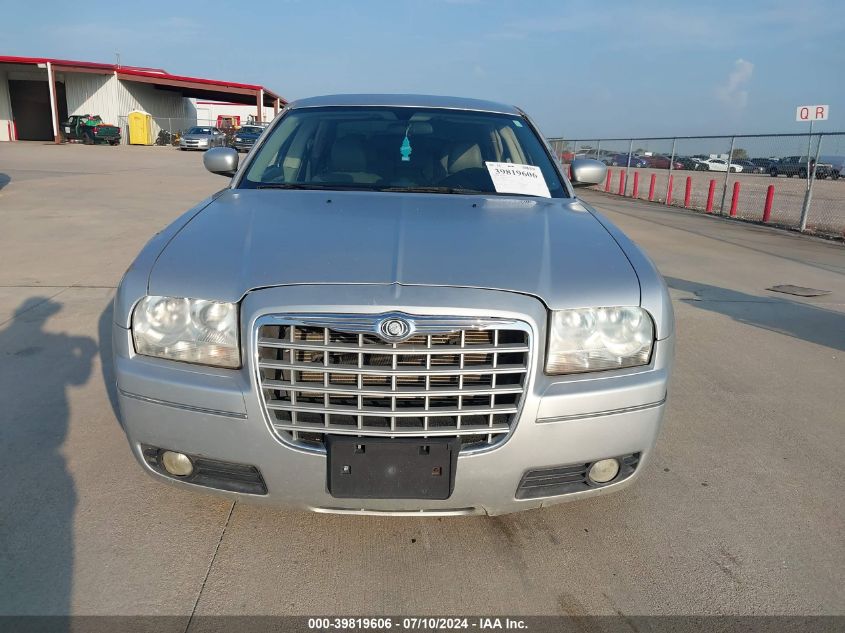 2005 Chrysler 300 Touring VIN: 2C3JA53G25H108330 Lot: 39819606