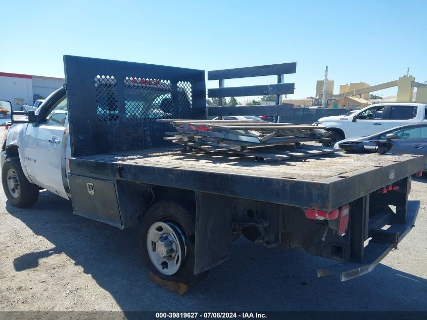 2009 Chevrolet Silverado 2500Hd Work Truck VIN: 1GBHC44K79E112554 Lot: 39819627