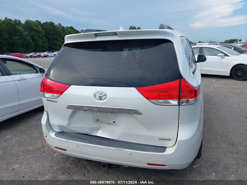 2012 Toyota Sienna Limited V6 7 Passenger VIN: 5TDYK3DC8CS200855 Lot: 39819678