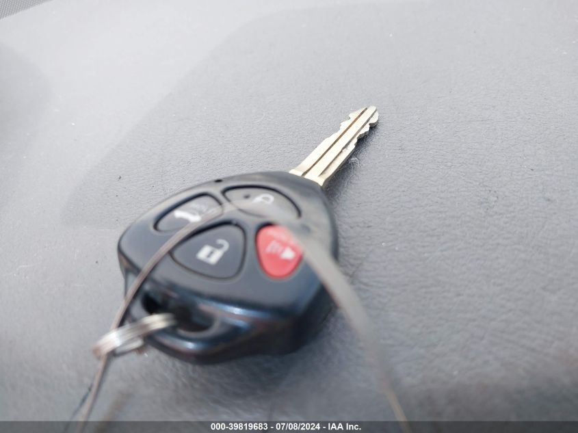 2008 Toyota Camry Le VIN: 4T4BE46K08R013492 Lot: 39819683