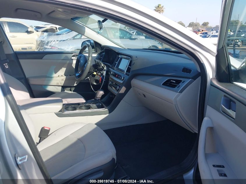 2018 HYUNDAI SONATA SE - 5NPE24AFXJH675840