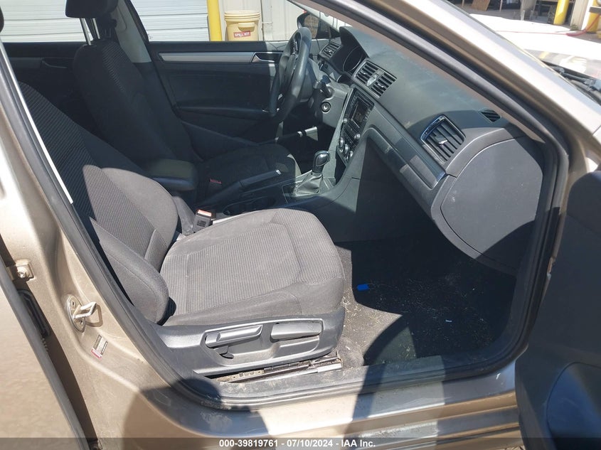 2016 VOLKSWAGEN PASSAT 1.8T S - 1VWAT7A30GC022485