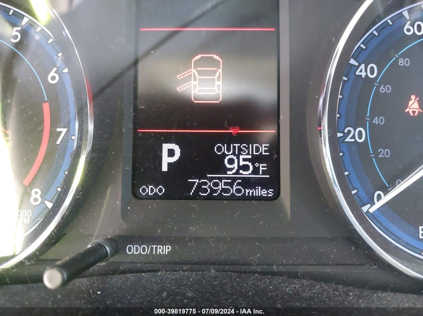 2017 TOYOTA COROLLA LE - 5YFBURHE1HP587442