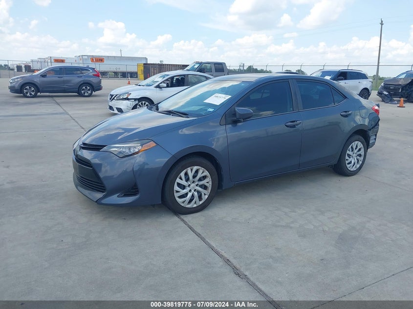 2017 TOYOTA COROLLA LE - 5YFBURHE1HP587442