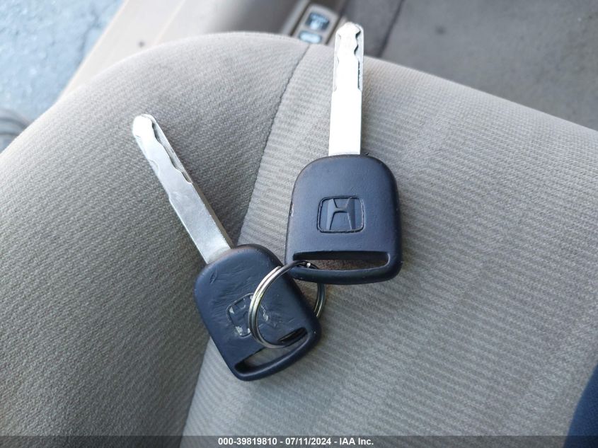 2003 Honda Civic Lx VIN: 2HGES16583H623490 Lot: 39819810