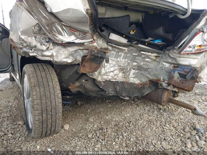 2013 Hyundai Accent Gls VIN: KMHCU4AE0DU425344 Lot: 39819813