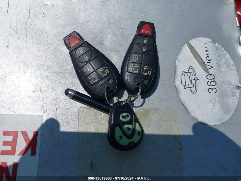 2008 Chrysler Town & Country Touring VIN: 2A8HR54P98R119091 Lot: 39819963