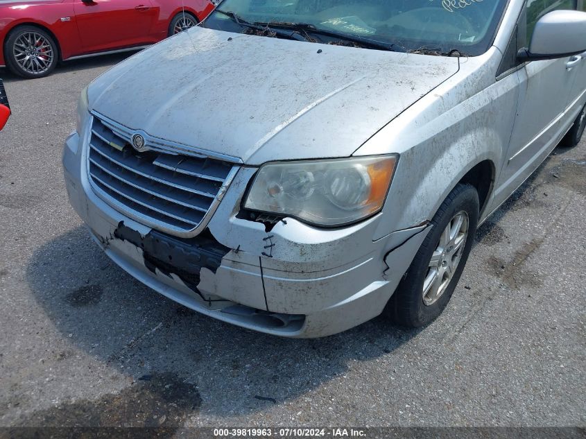 2008 Chrysler Town & Country Touring VIN: 2A8HR54P98R119091 Lot: 39819963