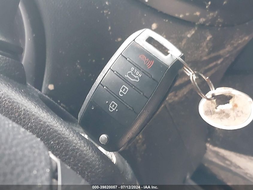 2016 Kia Soul + VIN: KNDJP3A5XG7333867 Lot: 39820057