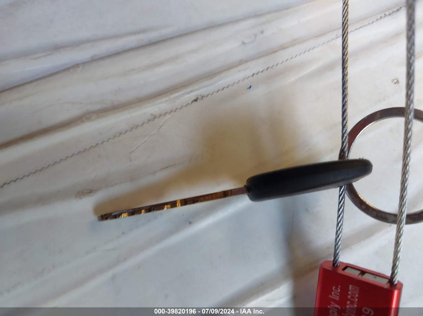 2004 Chevrolet Silverado C1500 VIN: 2GCEC19T841193671 Lot: 39820196