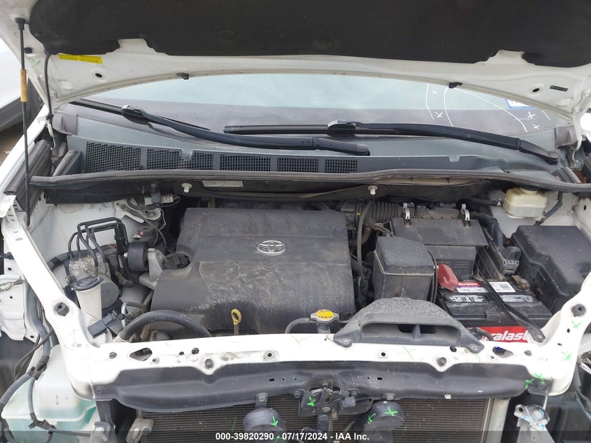 2015 Toyota Sienna Le 8 Passenger VIN: 5TDKK3DC5FS639604 Lot: 39820290