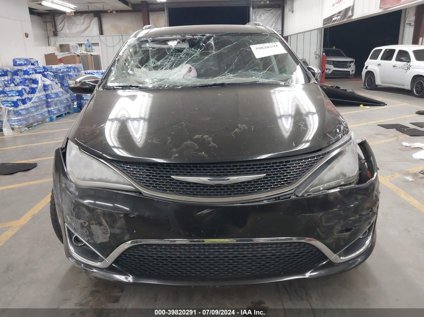 VIN 2C4RC1GG6HR762676 2017 CHRYSLER PACIFICA LIMITED