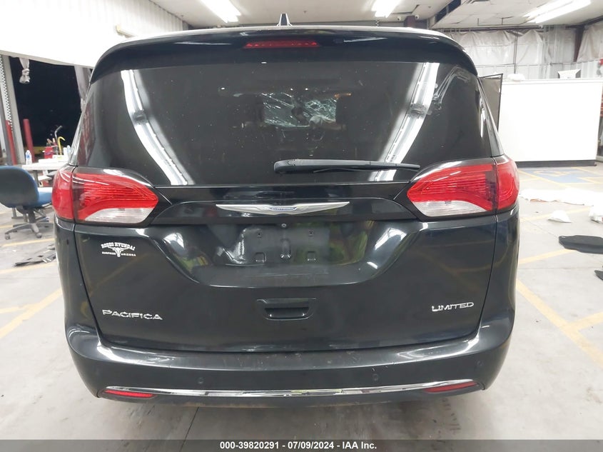 VIN 2C4RC1GG6HR762676 2017 CHRYSLER PACIFICA LIMITED