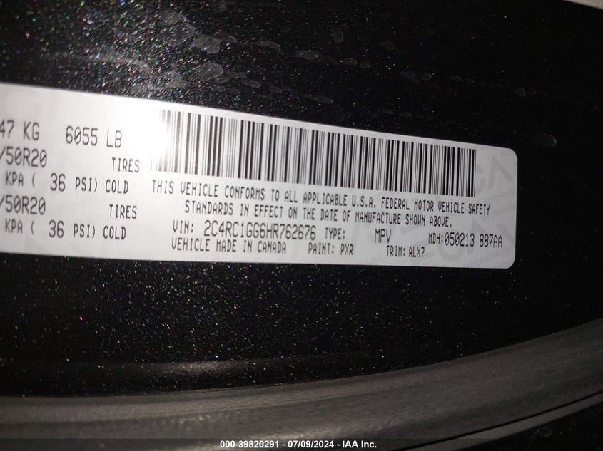 VIN 2C4RC1GG6HR762676 2017 CHRYSLER PACIFICA LIMITED