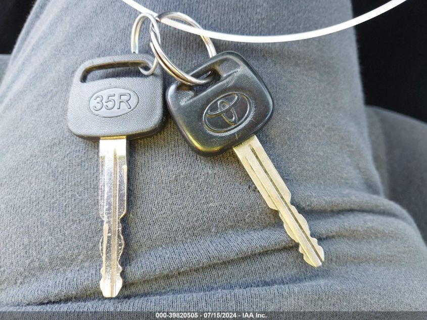 2003 Toyota Corolla S VIN: 2T1BR32EX3C132380 Lot: 39820505