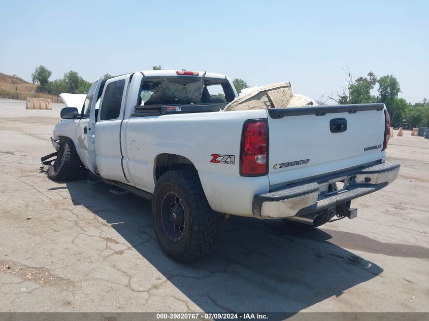 2004 Chevrolet Silverado 1500 Z71 VIN: 1GCEK19T64Z254557 Lot: 39820767