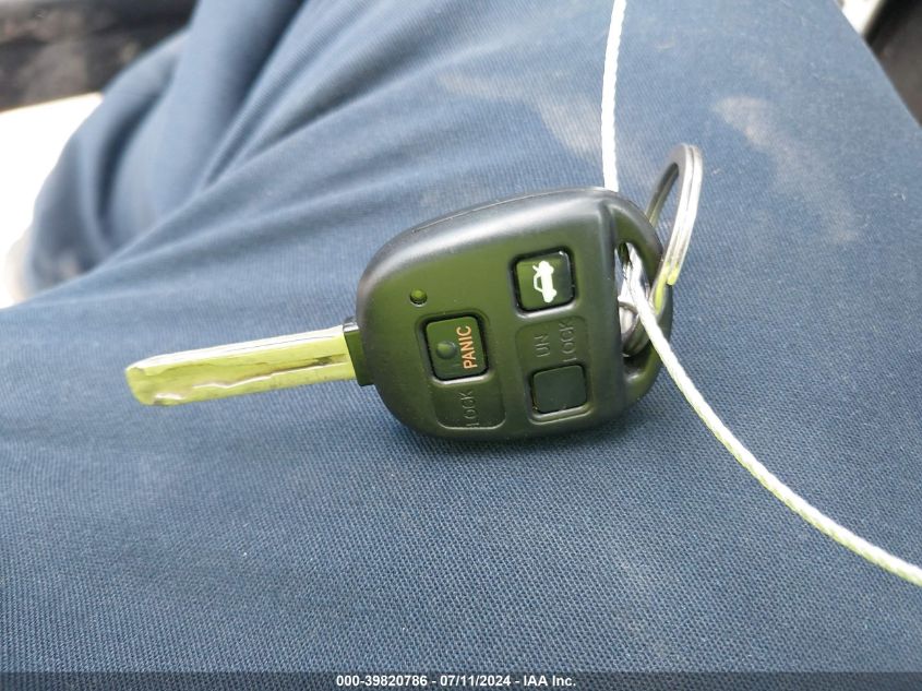 2005 Lexus Is 300 VIN: JTHBD192150100055 Lot: 39820786