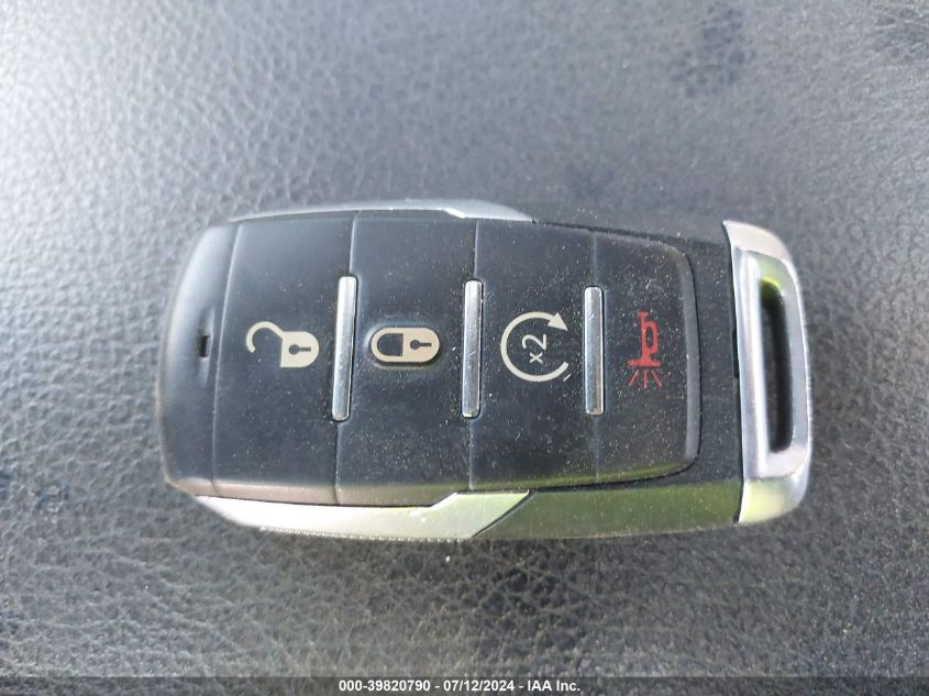 2019 Ram 1500 Big Horn/Lone Star 4X4 6'4 Box VIN: 1C6SRFMT4KN569968 Lot: 39820790