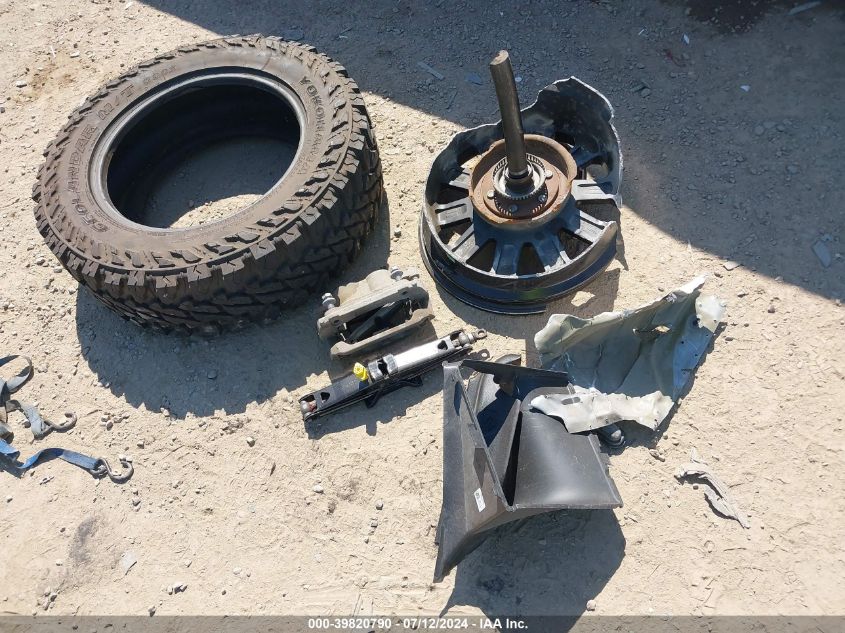 2019 Ram 1500 Big Horn/Lone Star 4X4 6'4 Box VIN: 1C6SRFMT4KN569968 Lot: 39820790