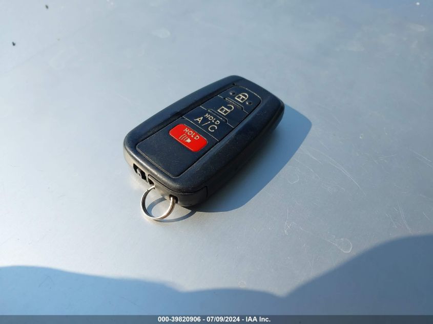 2019 Toyota Prius Prime Premium VIN: JTDKARFP0K3106867 Lot: 39820906