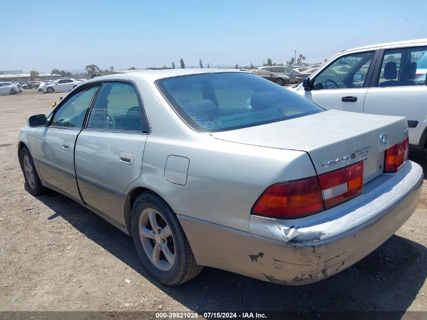 1999 Lexus Es 300 VIN: JT8BF28G1X5062975 Lot: 39821028