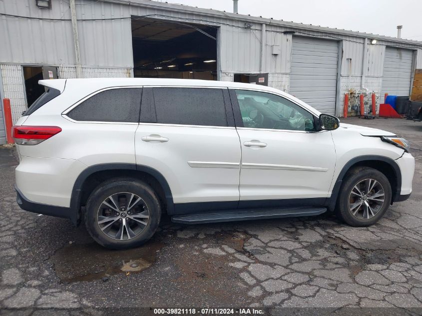 2019 Toyota Highlander Le VIN: 5TDBZRFH4KS952015 Lot: 39821118