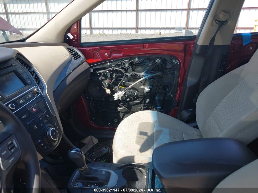 2017 Hyundai Santa Fe Sport 2.4L VIN: 5XYZTDLB3HG443803 Lot: 39821147