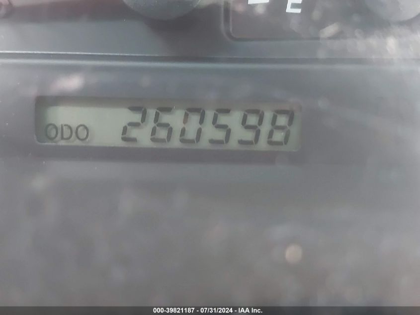 2003 Toyota Camry Le VIN: 4T1BE32K03U146479 Lot: 39821187