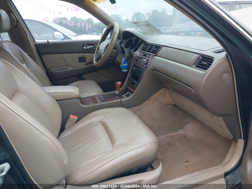 1996 Acura 3.5Rl VIN: JH4KA9640TC008590 Lot: 39821224