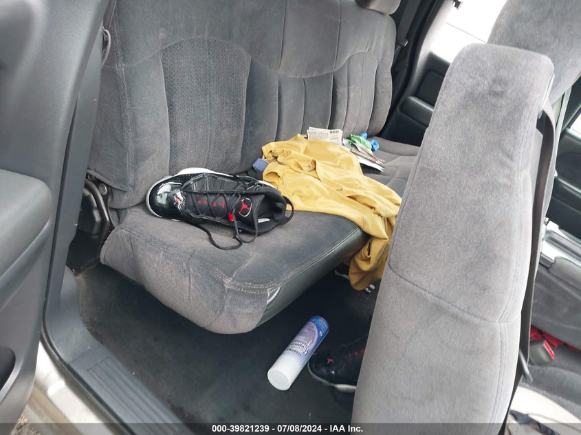 2000 Chevrolet Silverado 1500 Ls VIN: 2GCEC19T9Y1406133 Lot: 39821239