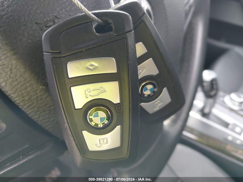 2011 BMW X3 xDrive28I VIN: 5UXWX5C59BL700268 Lot: 39821290