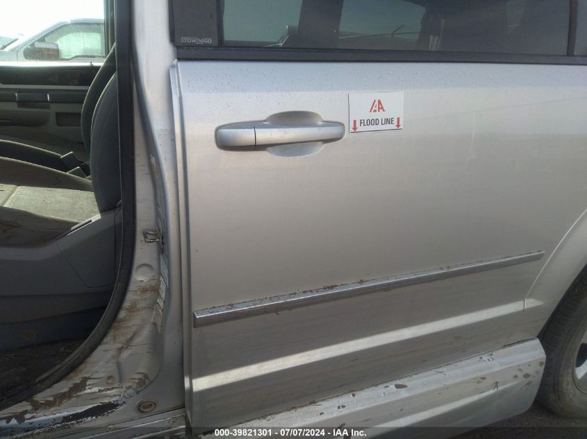 2010 Dodge Grand Caravan Sxt VIN: 2D4RN5D12AR190693 Lot: 39821301