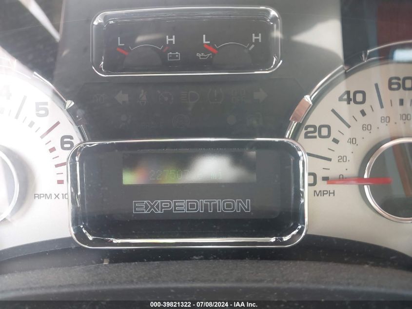 2008 Ford Expedition Eddie Bauer/King Ranch VIN: 1FMFU18558LA12395 Lot: 39821322