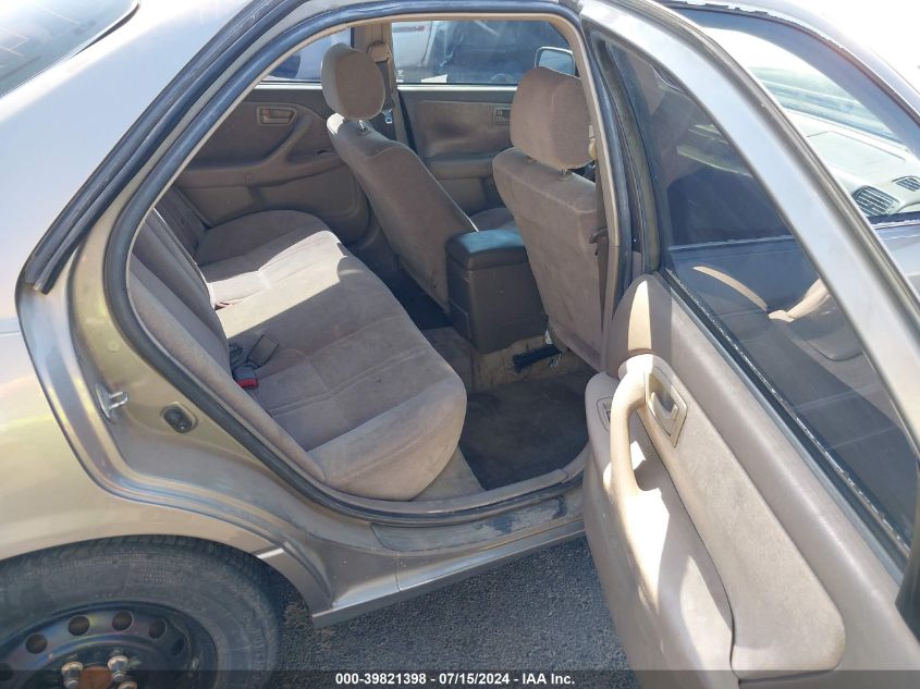 1999 Toyota Camry Le VIN: 4T1BG22K2XU476750 Lot: 39821398