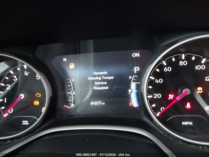 2017 Jeep New Compass Latitude Fwd VIN: 3C4NJCBB0HT597989 Lot: 39821407