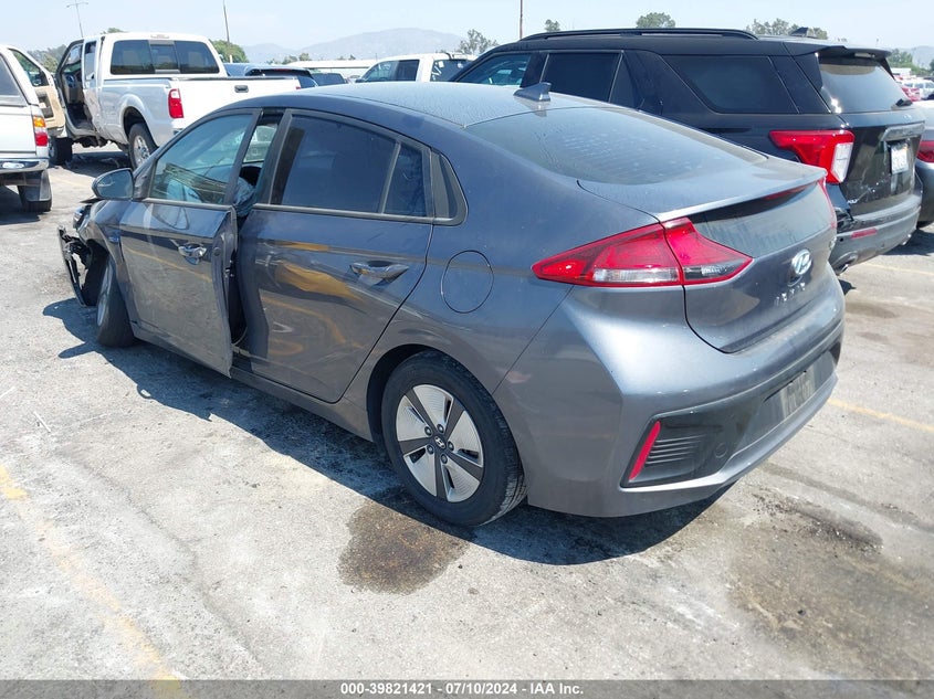 2017 Hyundai Ioniq Hybrid Blue VIN: KMHC65LC5HU049726 Lot: 39821421