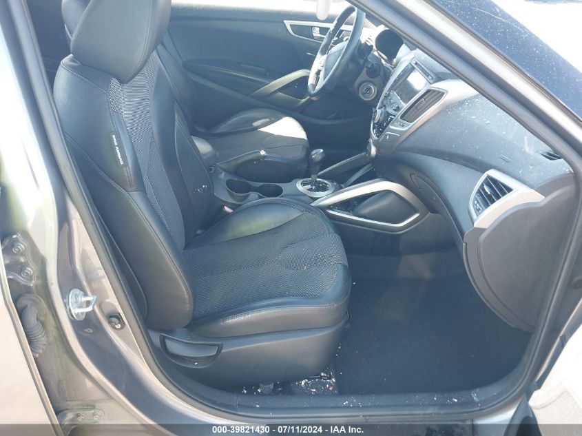 2012 Hyundai Veloster Base W/Black VIN: KMHTC6AD9CU028574 Lot: 39821430