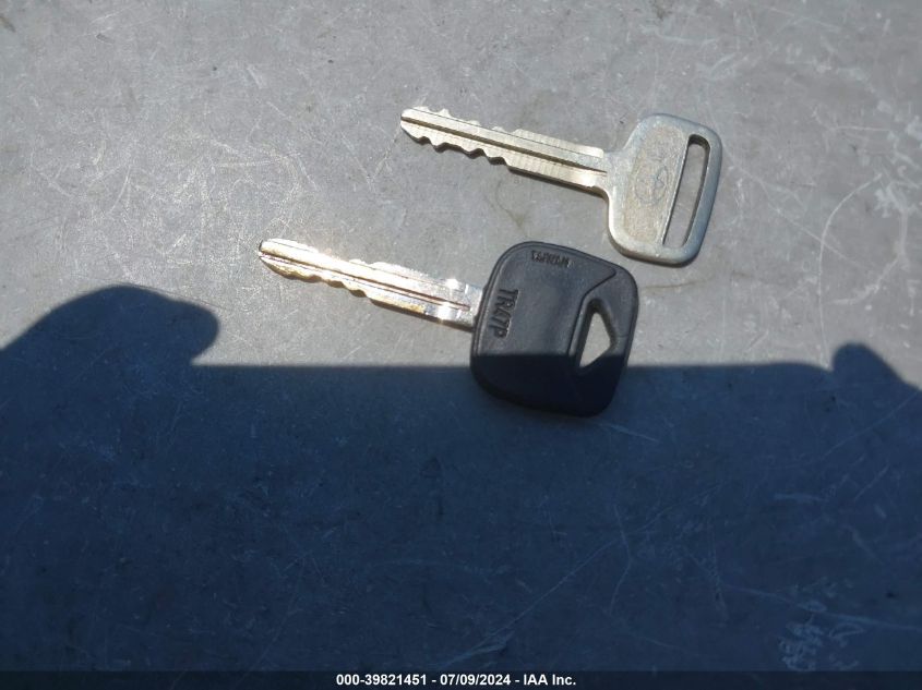 2000 Toyota Tacoma Prerunner VIN: 5TENM92N6YZ697094 Lot: 39821451