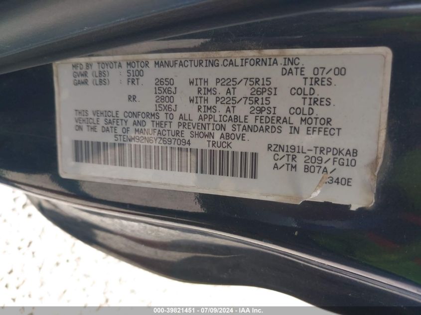2000 Toyota Tacoma Prerunner VIN: 5TENM92N6YZ697094 Lot: 39821451