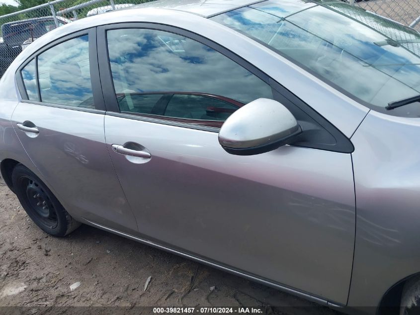 2011 Mazda Mazda3 I Sport VIN: JM1BL1UGXB1492594 Lot: 39821457