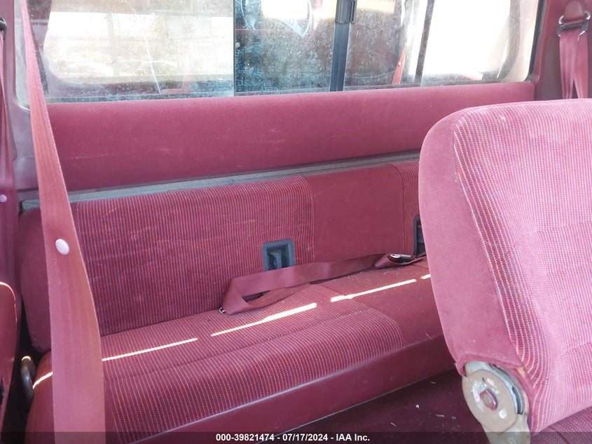 1996 Ford F250 VIN: 1FTHX25F3TEB34239 Lot: 39821474