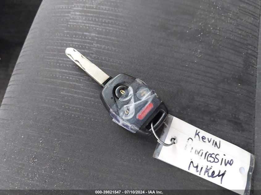 2011 Honda Accord Lx VIN: 1HGCP2F38BA008836 Lot: 39821547