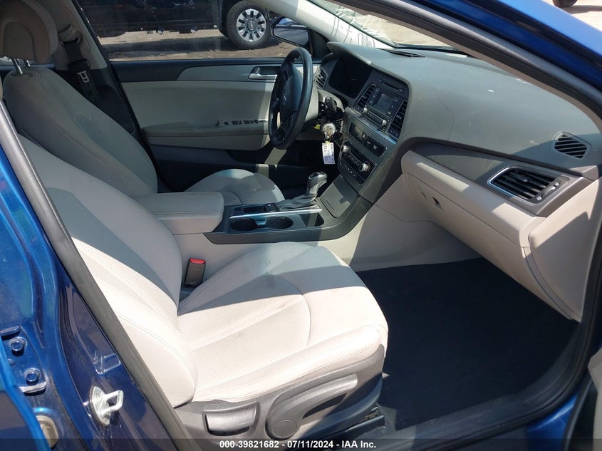 VIN 5NPE24AF8HH534176 2017 HYUNDAI SONATA