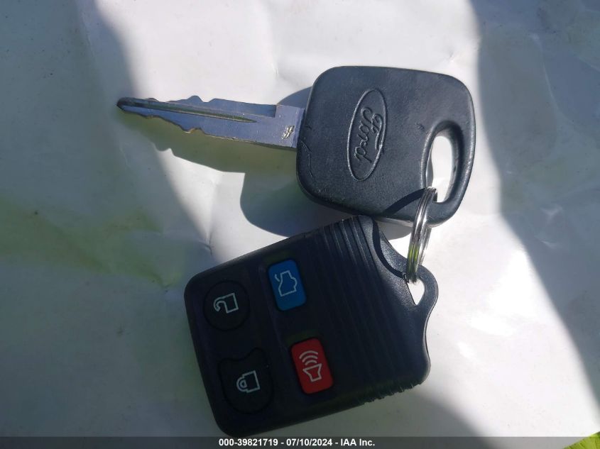 2000 Ford Mustang VIN: 1FAFP4046YF227532 Lot: 39821719