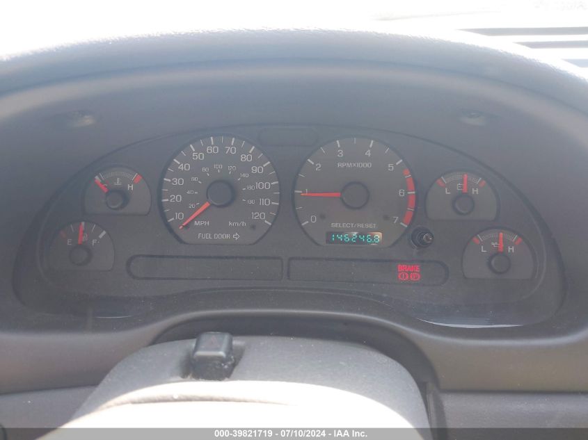 2000 Ford Mustang VIN: 1FAFP4046YF227532 Lot: 39821719