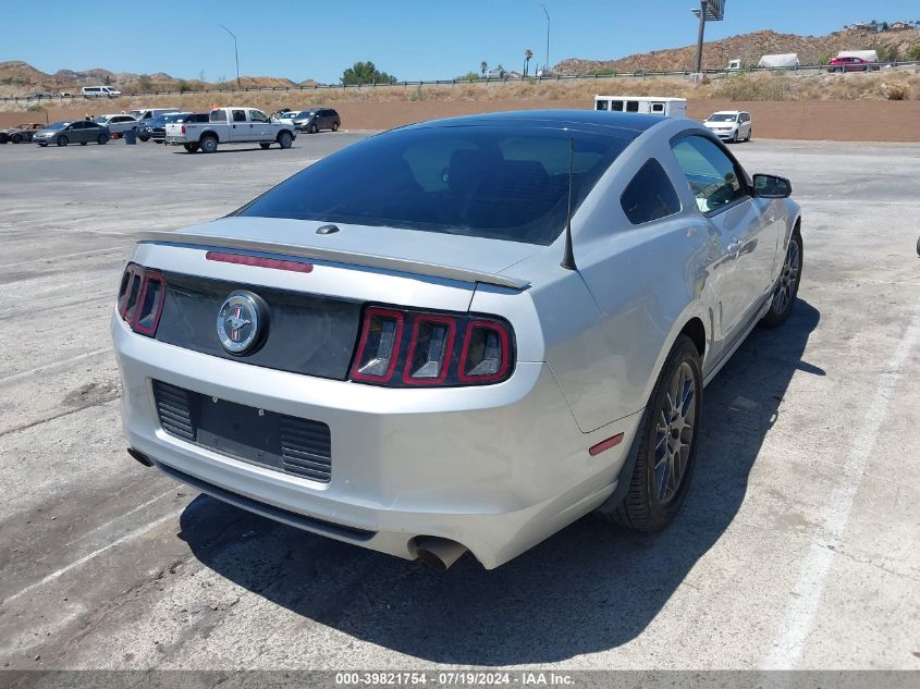 VIN 1ZVBP8AM1D5267982 2013 FORD MUSTANG no.4